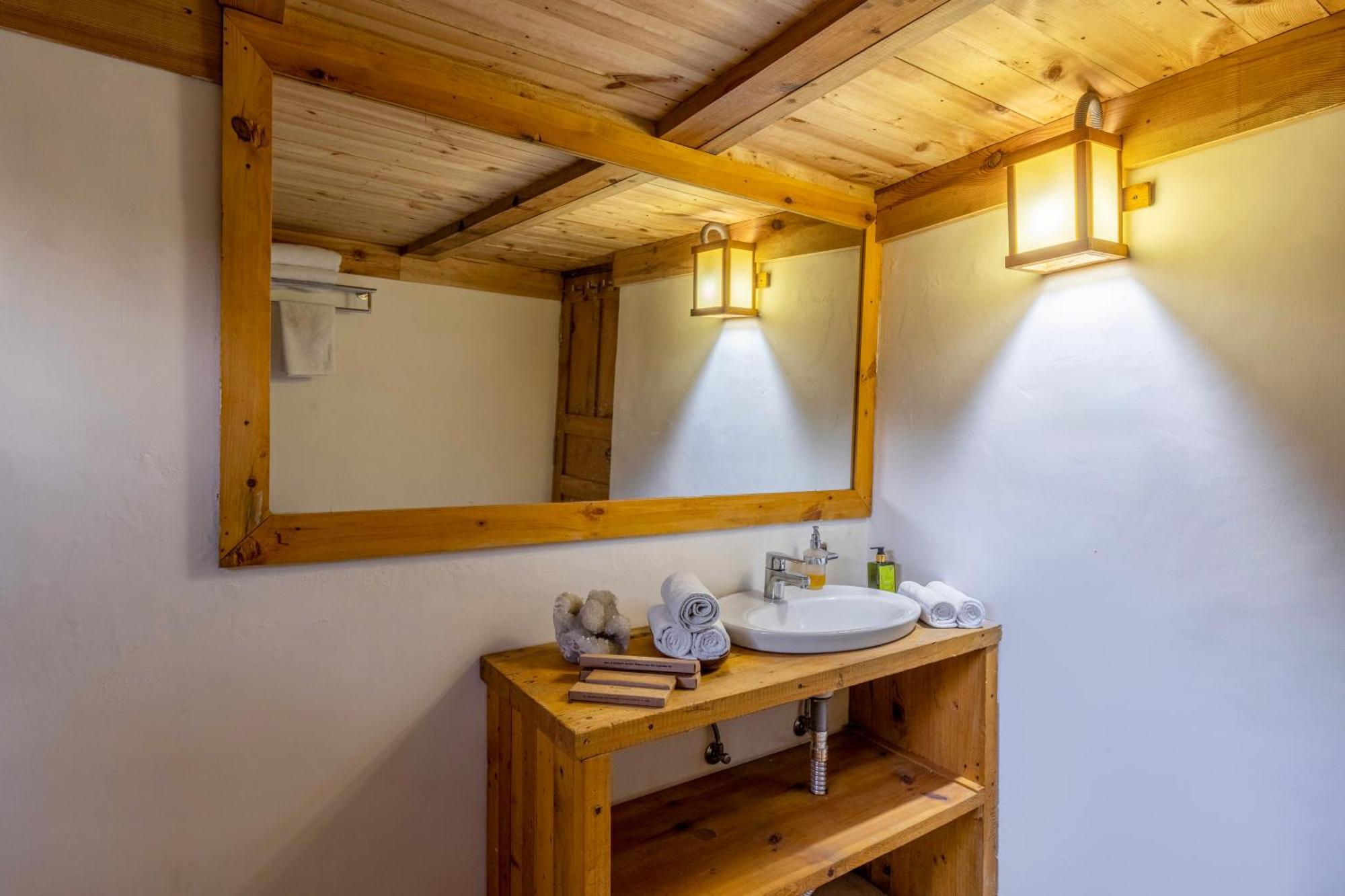 Elivaas 1 Bhk Premium Cottage With Sauna - Everly Shimla Bagian luar foto