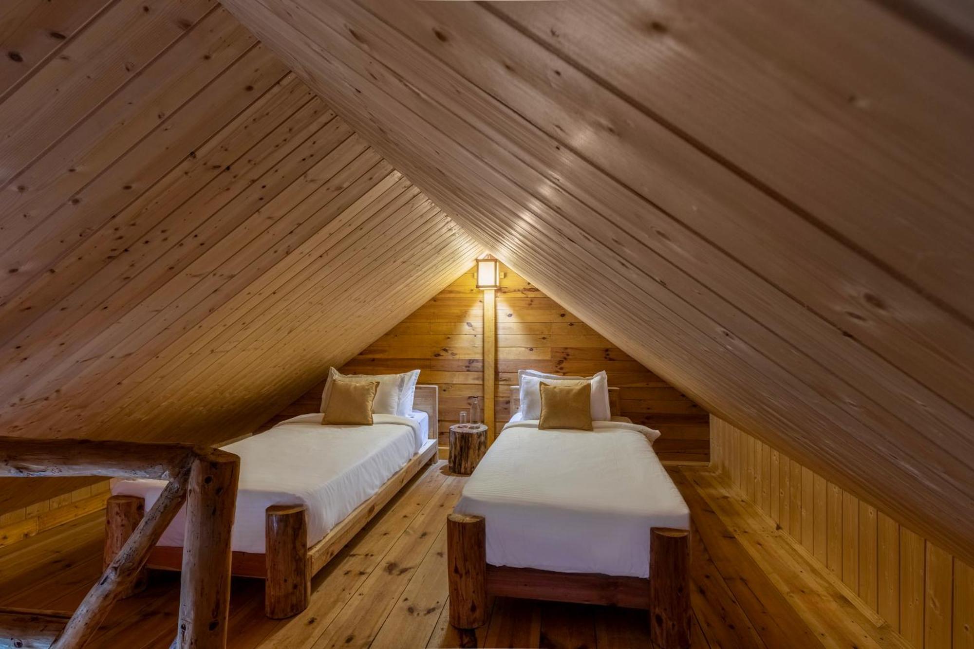 Elivaas 1 Bhk Premium Cottage With Sauna - Everly Shimla Bagian luar foto
